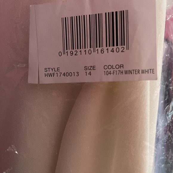 halston heritage cape sleeve sheath dress white - Picture 4 of 4